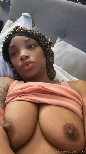 Rubyyrumxx Thumbnail Picture