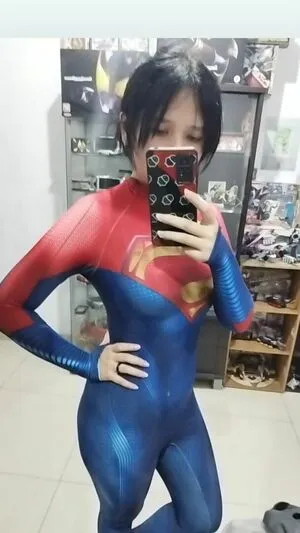 Rue.cosplayer Profile Thumbnail