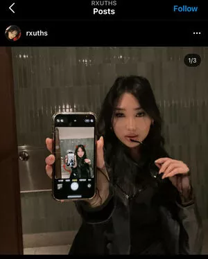 Rxuths Profile Thumbnail
