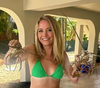 Ryann Mcenany Thumbnail Picture