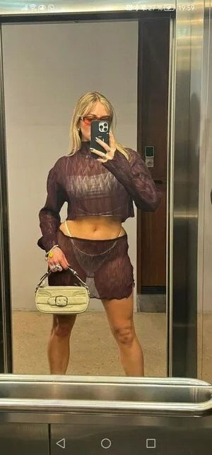 Sabrina Bloedorn Thumbnail Picture