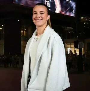 Sabrina Ionescu Thumbnail Picture