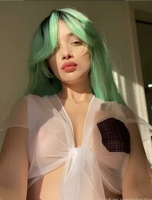 Sabrina Pimentel Thumbnail Picture