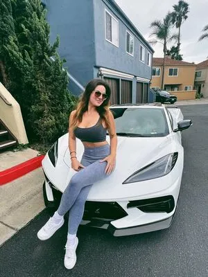 Sabrinaleamon Thumbnail Picture