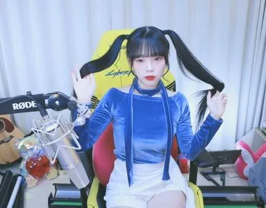 Saddummy Thumbnail Picture