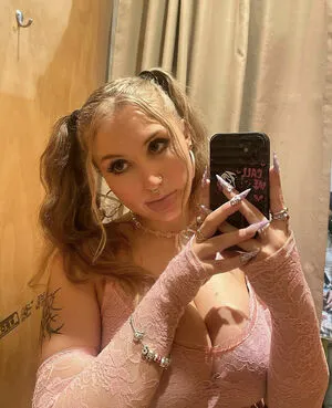 Sadie Remy Thumbnail Picture