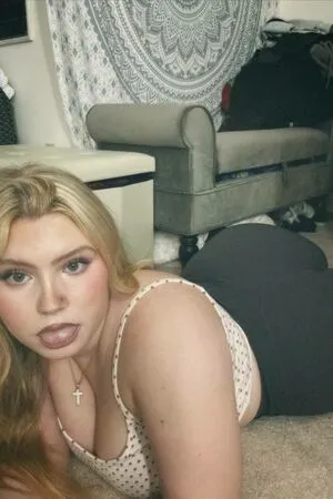 Sadie Stone Thumbnail Picture