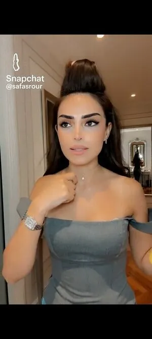 Safa Srour Thumbnail Picture