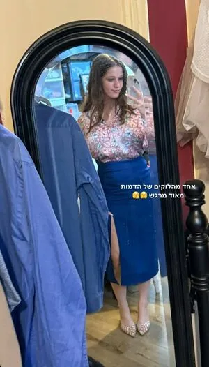 Saffron Hocking OnlyFans Leaked Free Thumbnail Picture - #2STXBWXhXx