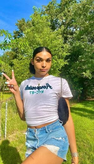 Saige OnlyFans Leaked Free Thumbnail Picture - #W4HIGpjLN2