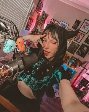 Sailorbeeee OnlyFans Leaked Free Thumbnail Picture - #8ccFHeL4TX