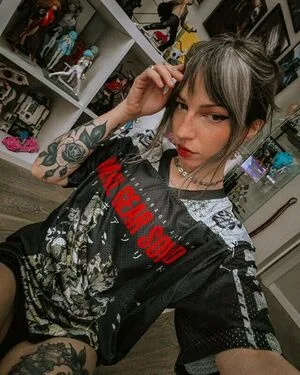 Sailorbeeee OnlyFans Leaked Free Thumbnail Picture - #WWdESuTR2z