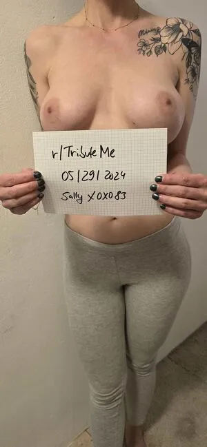 Sallyxoxo83vip Thumbnail Picture
