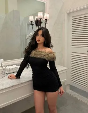 Salysaouk OnlyFans Leaked Free Thumbnail Picture - #3CQFrkxGex