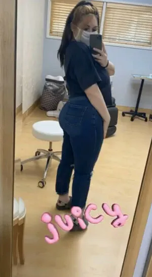 Samgorgeous Thumbnail Picture