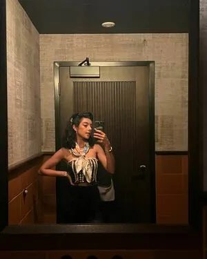 Samicamusic OnlyFans Leaked Free Thumbnail Picture - #2FLKhB5KaX