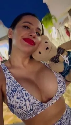 Sandra Cuevas OnlyFans Leaked Free Thumbnail Picture - #nuPVi5selV