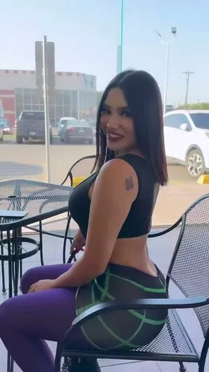 Sandraaurey OnlyFans Leaked Free Thumbnail Picture - #KrrlLRFnOF