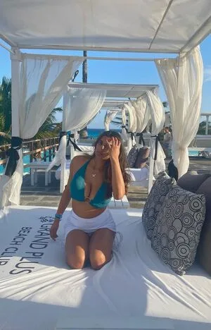 Sara K OnlyFans Leaked Free Thumbnail Picture - #X3RAnpyM2o