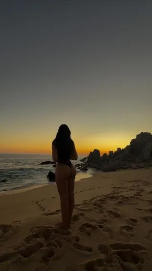 Sara Orrego Thumbnail Picture