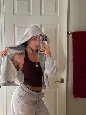 Sara Saffari OnlyFans Leaked Free Thumbnail Picture - #i3G7J4eSpZ