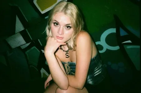 Sarah Cothran Thumbnail Picture