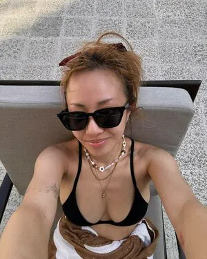 Sarah Pan Thumbnail Picture