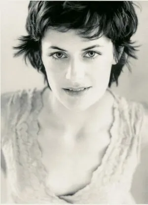 Sarahclark Thumbnail Picture