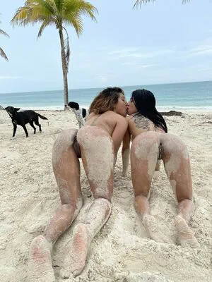 Sarahrobert OnlyFans Leaked Free Thumbnail Picture - #ZbeWxDgmYR