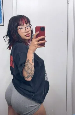 Sarynthia OnlyFans Leaked Free Thumbnail Picture - #eoWAE5hH18