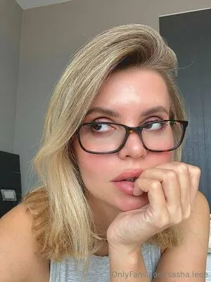 Sasha Leee OnlyFans Leaked Free Thumbnail Picture - #MefA1VctIn