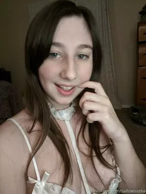 Sasha Sallow Thumbnail Picture
