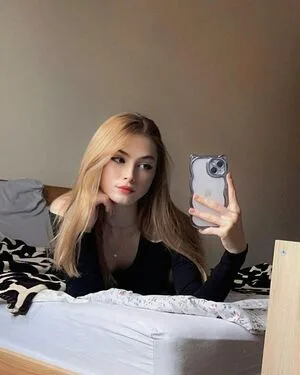 Sassynessa OnlyFans Leaked Free Thumbnail Picture - #LEoR5exFl1