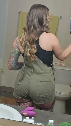 Sassynopants OnlyFans Leaked Free Thumbnail Picture - #Hx6thwUC1K