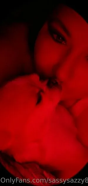 Sassysazzy85 Thumbnail Picture