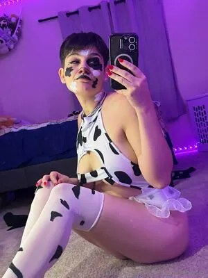 Satanshussy Thumbnail Picture