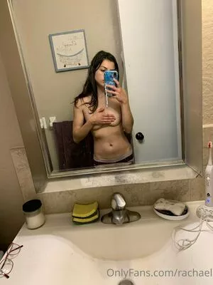 Scarl3tw1tch16 Profile Thumbnail