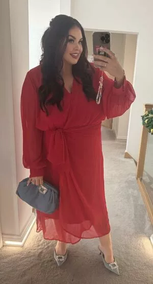 Scarlett Moffatt Thumbnail Picture