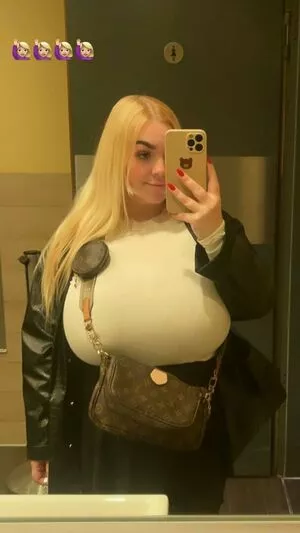 Schnataa OnlyFans Leaked Free Thumbnail Picture - #aaSkF7hj0W