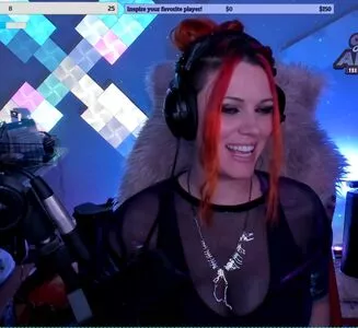 scxrlet64 OnlyFans Leaked Free Thumbnail Picture - #0pCkAwYm81