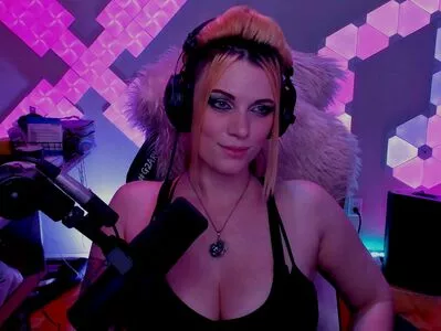 scxrlet64 OnlyFans Leaked Free Thumbnail Picture - #o5fW4eouA6
