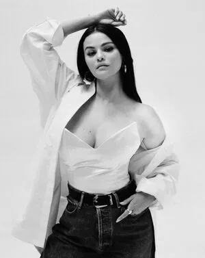 Selena Gomez OnlyFans Leaked Free Thumbnail Picture - #e8WvsrcGCc