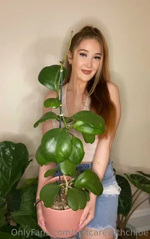 Selfcarewithchloe OnlyFans Leaked Free Thumbnail Picture - #07oZTI3fty