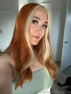 Selfcarewithchloe OnlyFans Leaked Free Thumbnail Picture - #4ug4DBpiPd