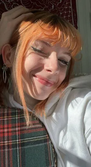 Selflovemary Thumbnail Picture
