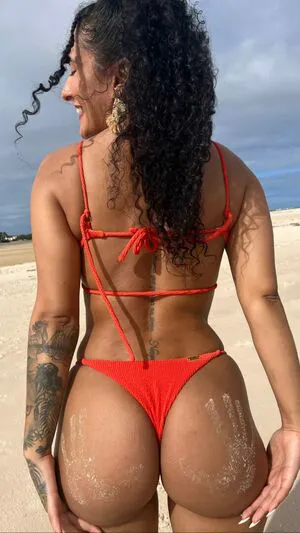 Senhorita Goulart Thumbnail Picture