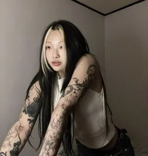 Seoyeon Hyun Thumbnail Picture