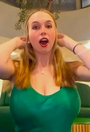 Serena Skybourne OnlyFans Leaked Free Thumbnail Picture - #qa7fDd7xa5