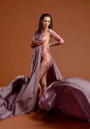 serraphineana OnlyFans Leaked Free Thumbnail Picture - #0SREVzlaCo