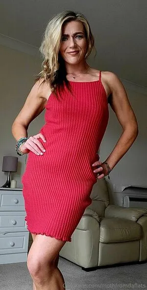 Session Moth Martina OnlyFans Leaked Free Thumbnail Picture - #SyknrJoAPE